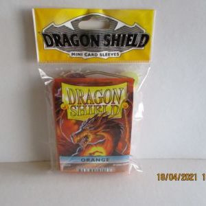 Small sleeves Orange, 50 sleeves Dragon Shield